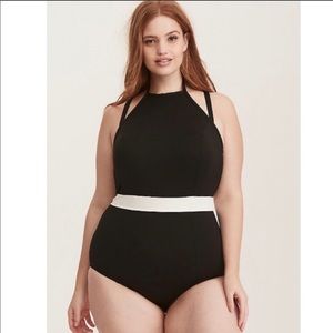 Torrid one piece underwire swim!